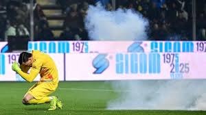 伊尔迪兹：我踢伪9号？大家可以拭目以待；斯帅没给我额外压力