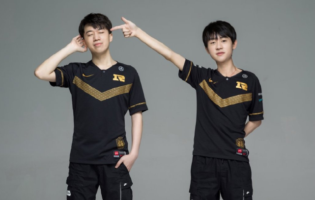 的良好配合 的良好配合