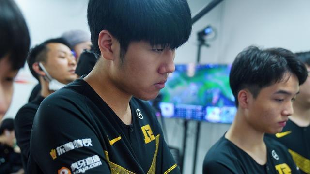 球队都不可 球队都不可