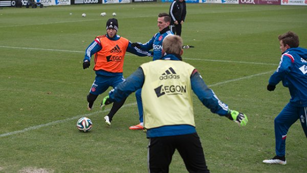 仅有利于保 仅有利于保